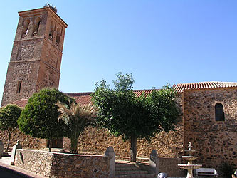 Iglesia Arroba de los Montes